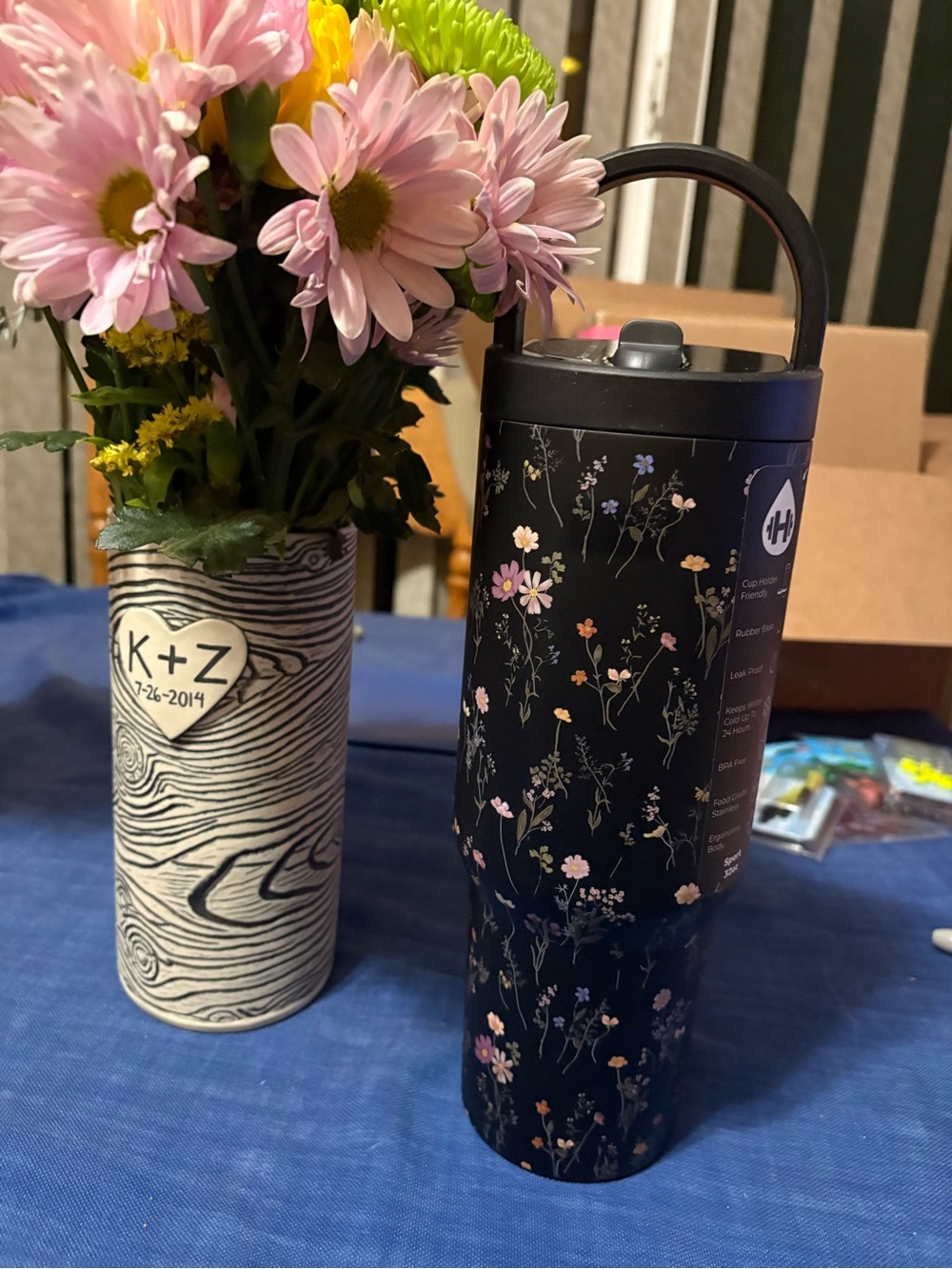 Hydrojug Midnight Floral 32oz Sport Tumbler